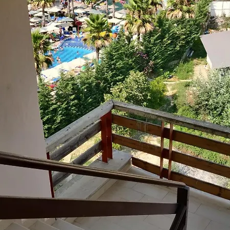 Sea View Ermir Appartement